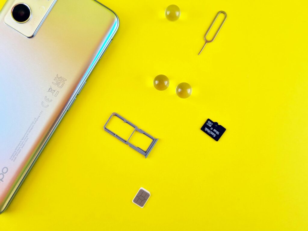 SIMカード スマホ 交換